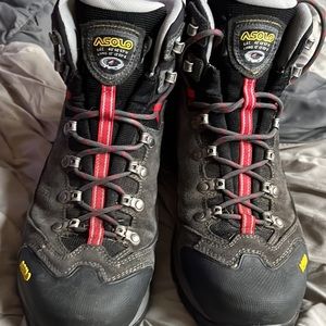 Asolo Cerium GV. Mens 10.5US/44.5EU.